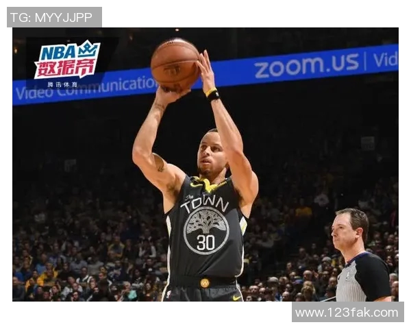 NBA季前赛半场杨瀚森4分6篮板,库里15分&9罚球,开拓者61-56领先勇士 NBA季前赛半场杨瀚森4分6篮板,库里15分&9罚球,开拓者61-56领先勇士