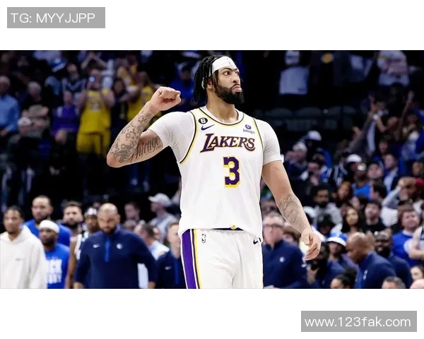 10月27日背水一战!独行侠主场迎战猛龙 戴维斯能否率队终结连败? 10月27日背水一战!独行侠主场迎战猛龙 戴维斯能否率队终结连败?