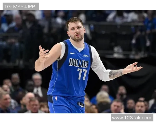 Shams:独行侠老板杜蒙向球迷承认交易东契奇是一巨大错误 Shams:独行侠老板杜蒙向球迷承认交易东契奇是一巨大错误