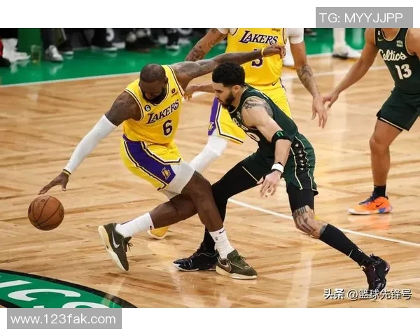 詹姆斯20分14篮板 湖人大胜凯尔特人 詹姆斯20分14篮板 湖人大胜凯尔特人