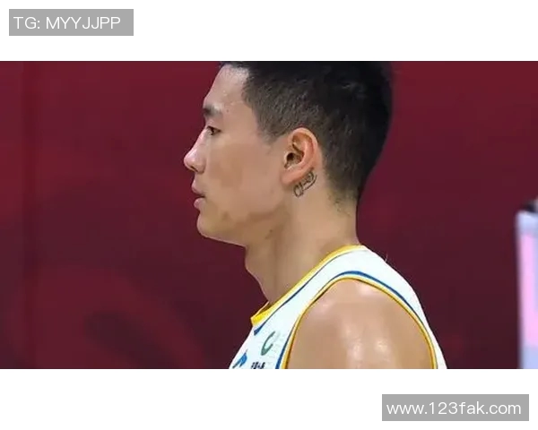 17-0 反扑遭终结！陈林坚致命三分助山东送四川 3 连败