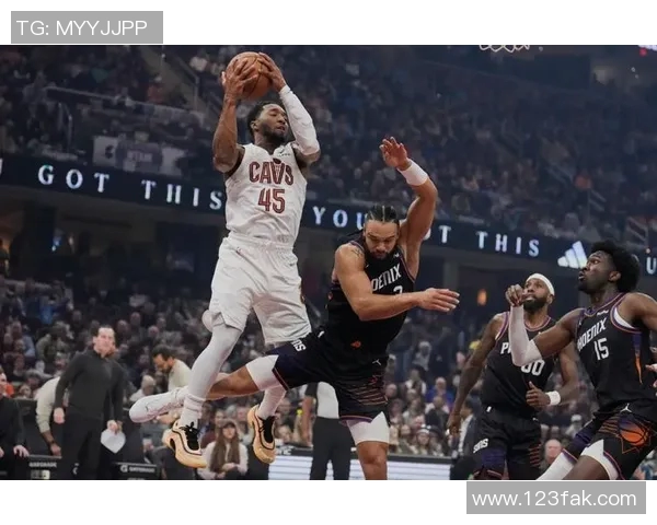 1月31日NBA看点:里夫斯有望复出,快船勇士战强敌争连胜