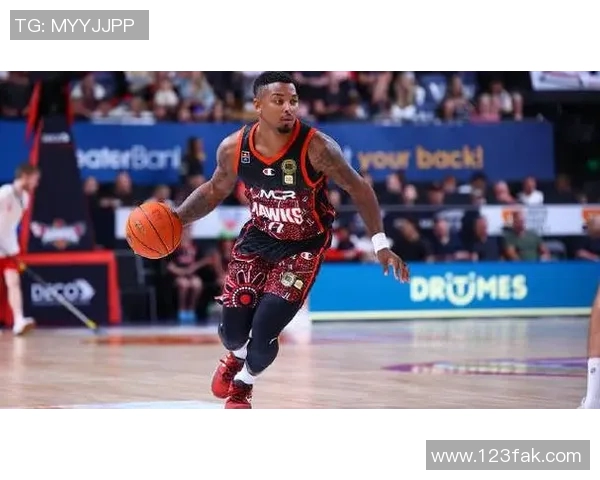 上赛季场均20+5+5！曝前CBA外援皮特森加盟福建男篮